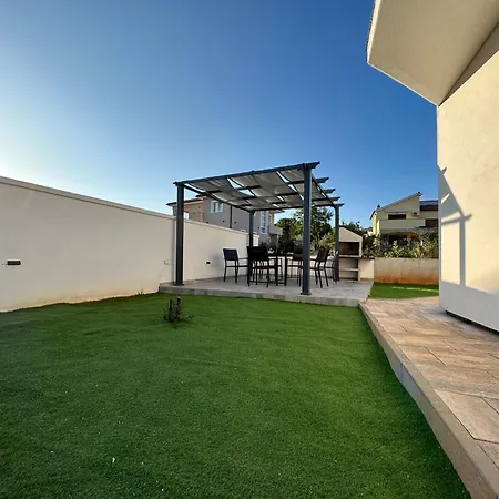 别墅 Krk, Sottovento With Pool, 8p Zgaljic