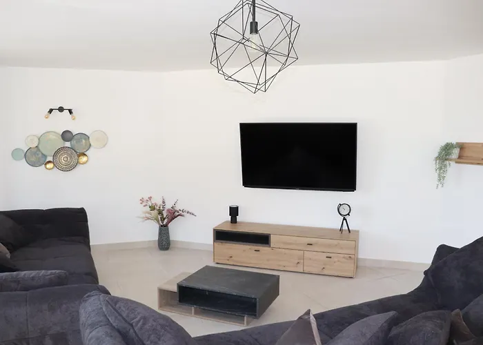 Krk, Sottovento With Pool, 8p Žgaljić