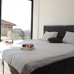 빌라 Krk, Sottovento With Pool, 8p